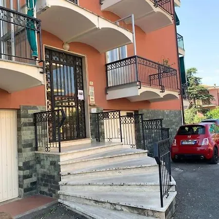 House Pascoli 25 *